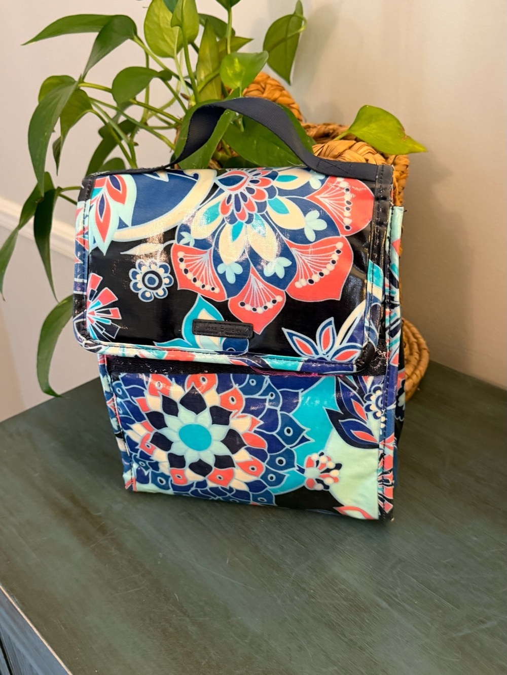Vera Bradley insulated vinyl lunch tote features a vibrant floral mandala
